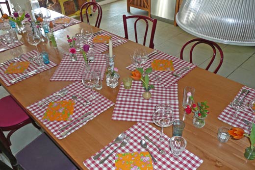 Table à manger gite saillans